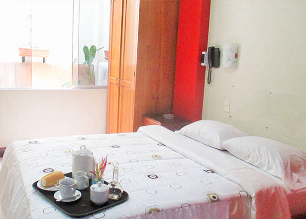 Hotel Reyna